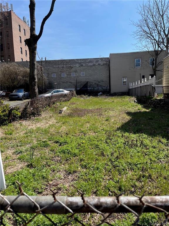 4738 Richardson Ave, BRONX, NY 10470 | MLS# H6241235 | Redfin