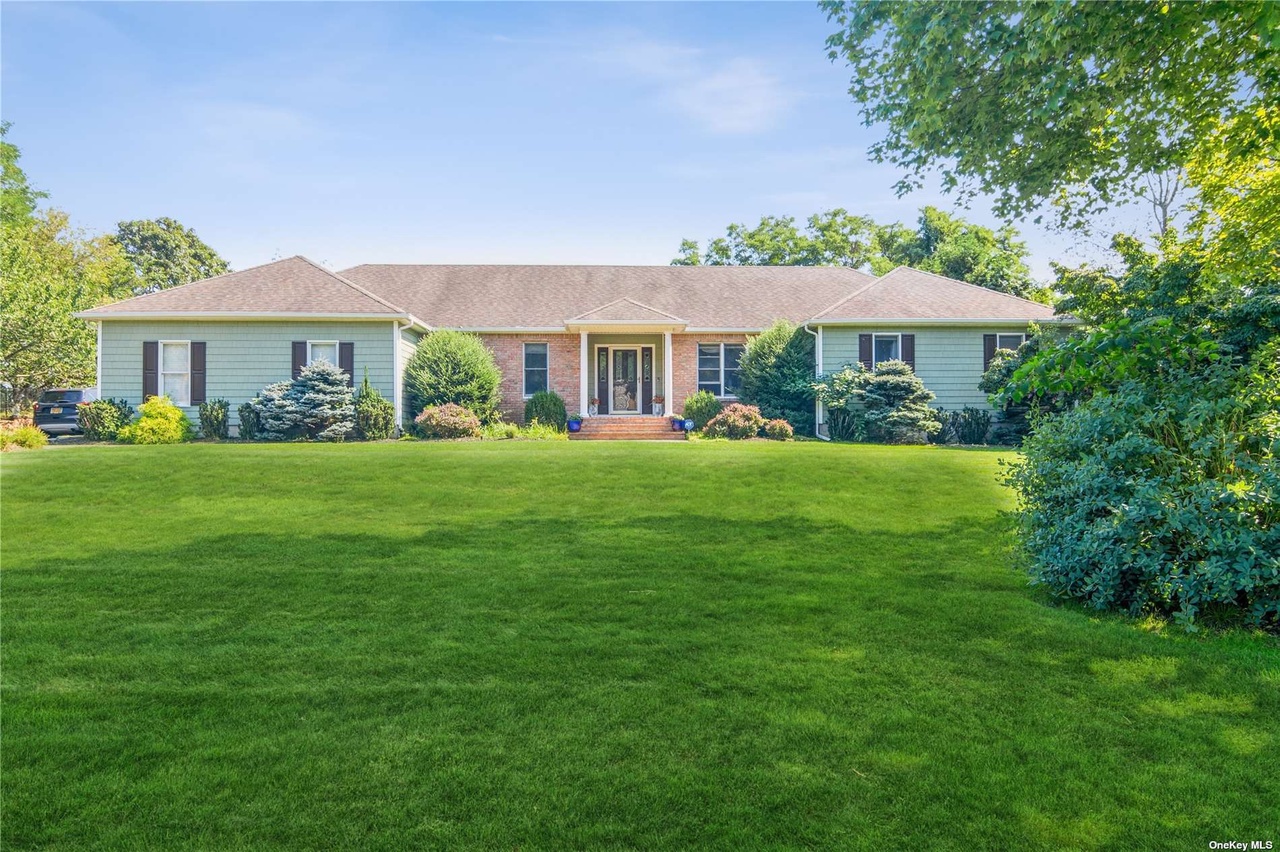 39 N Palane, Baiting Hollow, NY 11933 MLS 3463244 Redfin