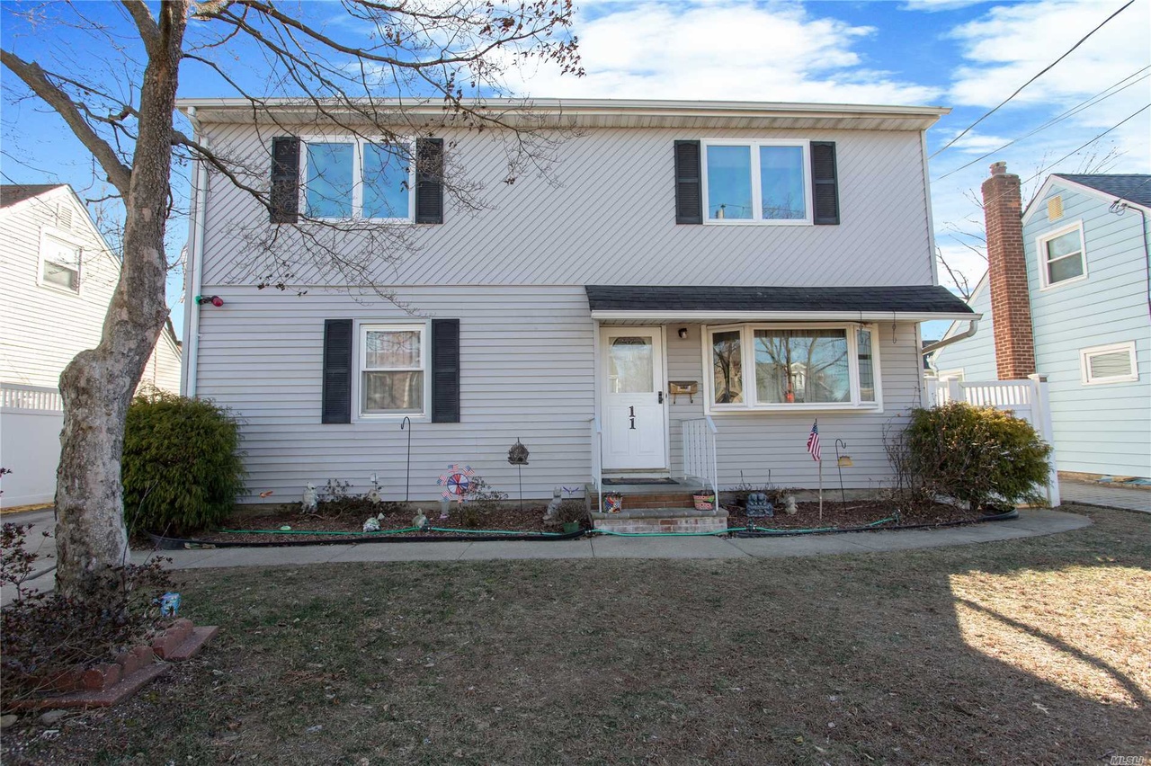 11 Audrey Ave Plainview NY 11803 MLS# 3093260 Redfin 11 Audrey Ave Plainview NY 11803 MLS# 3093260 Redfin