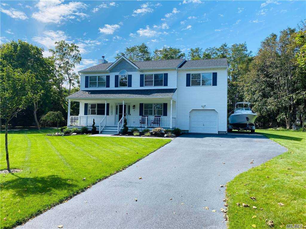 16 Moriches Ave, East Moriches, NY 11940 MLS 3256293 Redfin