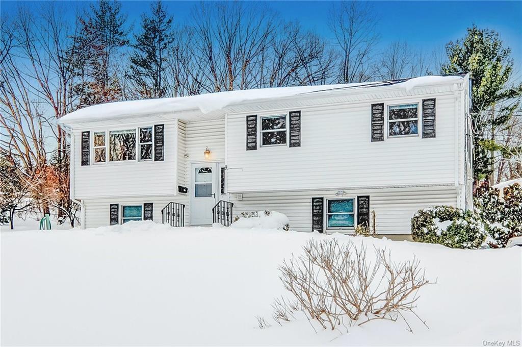 9 Fairfield Ter, West Nyack, NY 10994 | MLS# H6094796 | Redfin