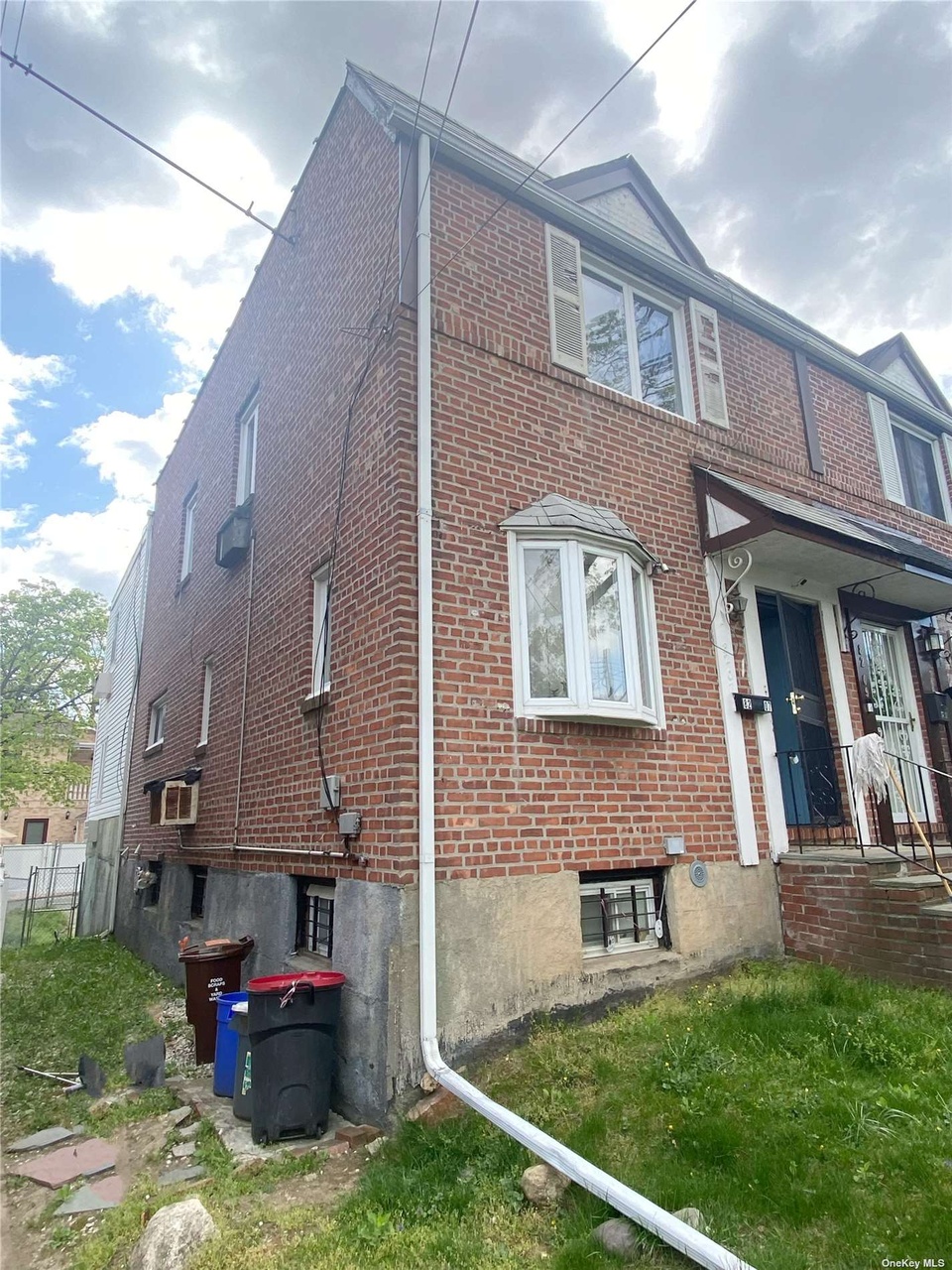 8207 167th St, Hillcrest (Queens), NY 11432 MLS 3472804 Redfin