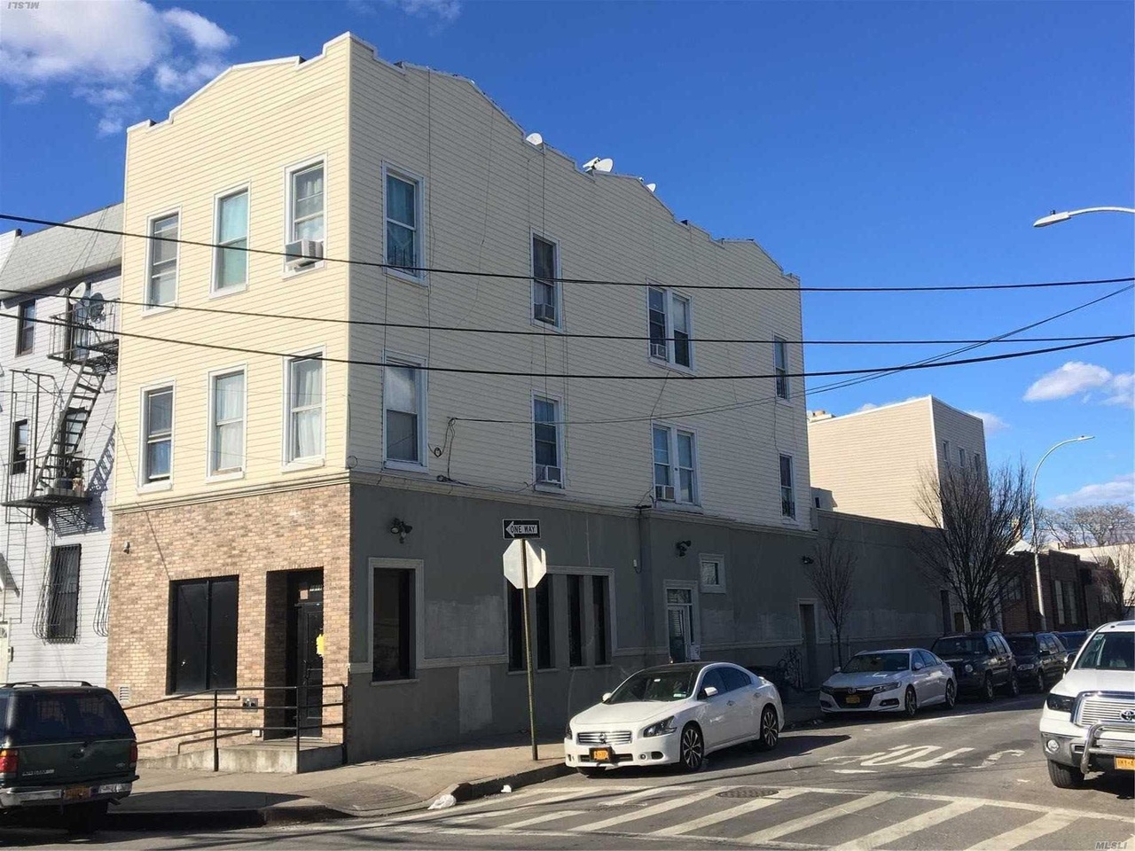 10-19 Wyckoff Ave, Ridgewood, NY 11385 | MLS# 3014999 | Redfin