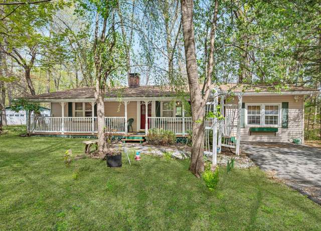 Property at 54 Glenmere Homesites Rd, Florida, NY 10921, 3 beds, 2 baths