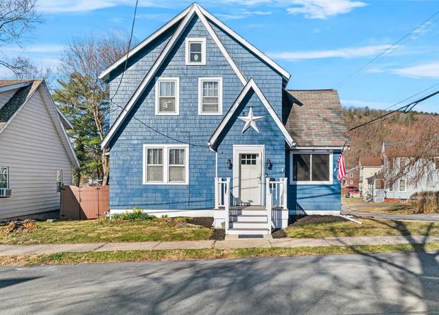 Property at 2 Johnson Ave, Port Jervis, NY 12771, 3 beds, 1.5 baths