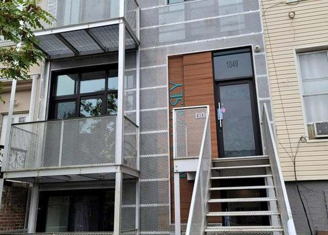 Property at 1049 Halsey St, Brooklyn, NY 11207, 10 beds, 10 baths