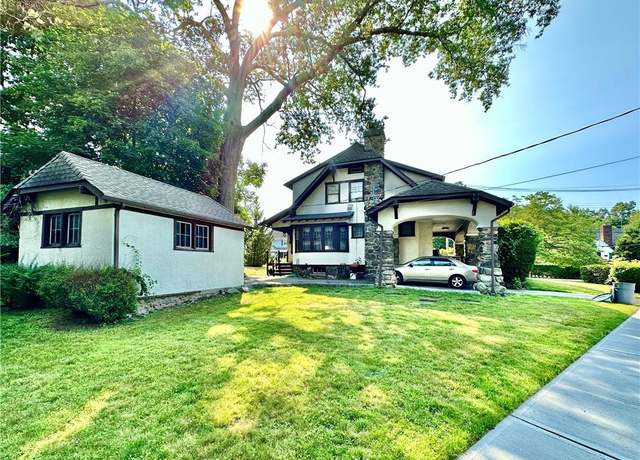 Property at 18 Revere Rd, Larchmont, NY 10538, 3 beds, 1.5 baths