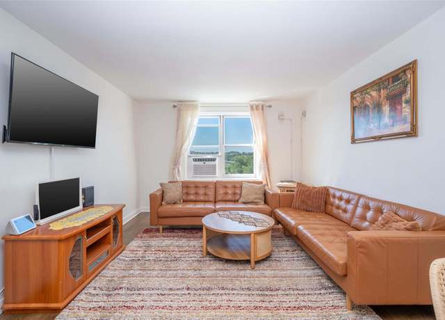 Property at 1300 Midland Ave Unit A67, Yonkers, NY 10704, 2 beds, 1 bath