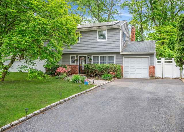 Property at 23 Chester St, East Northport, NY 11731, 3 beds, 2 baths