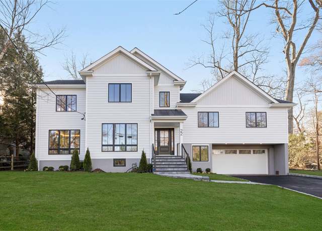 Property at 22 Chamberlain St, Rye, NY 10580, 6 beds, 5.5 baths