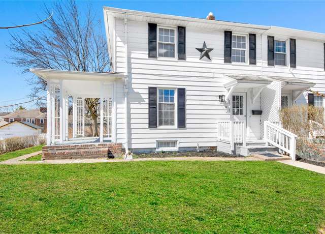 Property at 23 Bush Ave, Newburgh, NY 12550, 3 beds, 1 bath