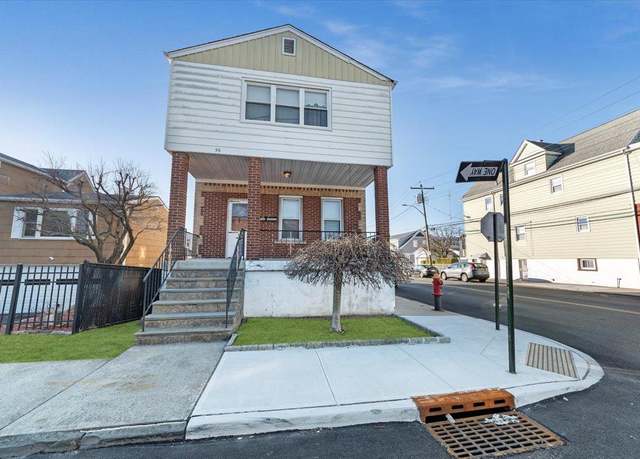 Property at 30 College Pl, Yonkers, NY 10704, 5 beds, 3 baths