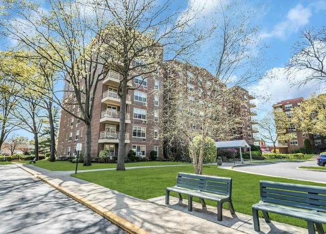 Property at 23-55 Bell Blvd Unit 6D, Bayside, NY 11360, 1 bed, 1 bath