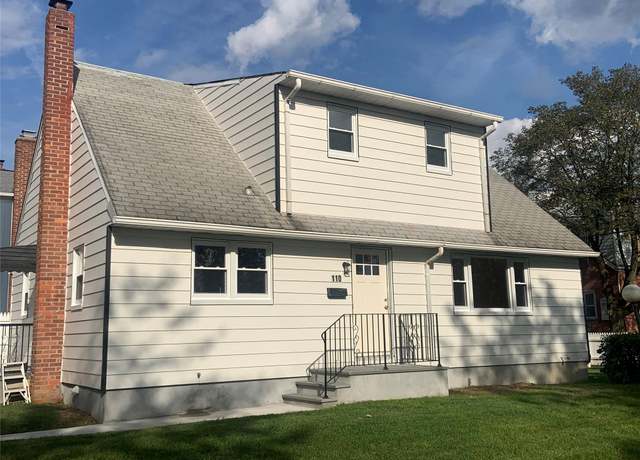 Property at 110 Mclean Ave, White Plains, NY 10607, 4 beds, 2 baths