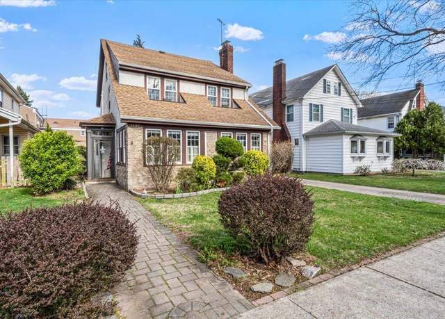 Property at 36-07 212th St, Bayside, NY 11361, 3 beds, 1.5 baths
