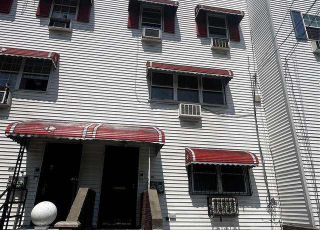 Property at 889 E 169th St, Bronx, NY 10459, 7 beds, 3 baths
