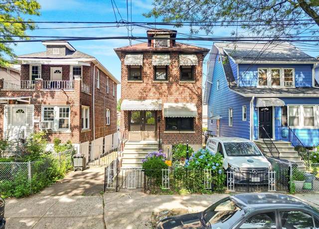 Property at 4026 Wickham Ave, Bronx, NY 10466, 4 beds, 2 baths