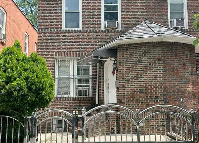 Property at 25-45 83rd St, East Elmhurst, NY 11370, 3 beds, 2.5 baths