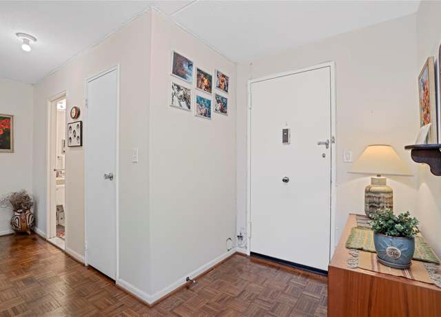 Property at 500 High Point Dr #401, Hartsdale, NY 10530, 2 beds, 1.5 baths