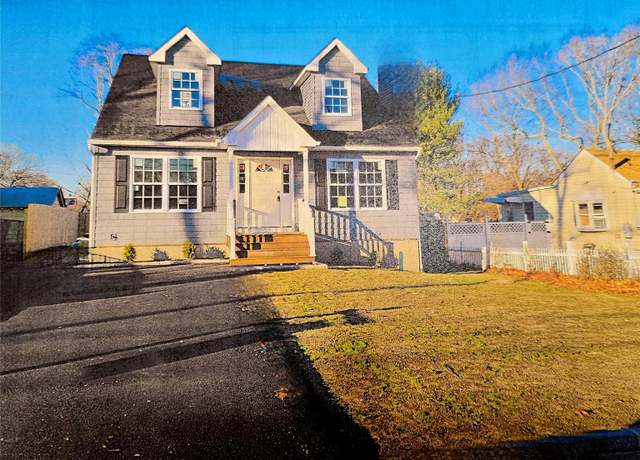 Property at 487 Neighborhood Rd, Shirley, NY 11967, 3 beds, 2 baths
