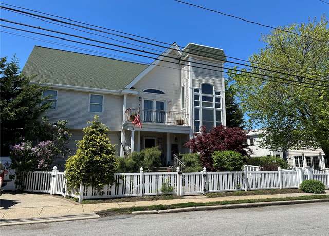 Property at 139 Coronado St, Atlantic Beach, NY 11509, 4 beds, 2.5 baths