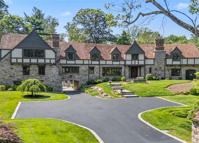 Property at 4 Commodore Ave, Rye, NY 10580, 7 beds, 8.5 baths