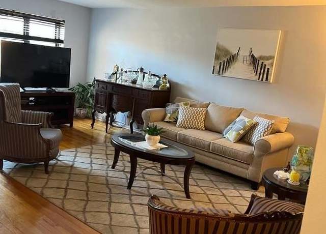 Property at 30 Fleetwood Ave Unit 4F, Mount Vernon, NY 10552, 3 beds, 2 baths