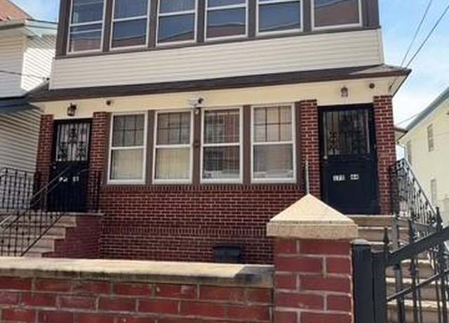 Property at 175-46 88 Ave, Jamaica, NY 11432, 7 beds, 2 baths