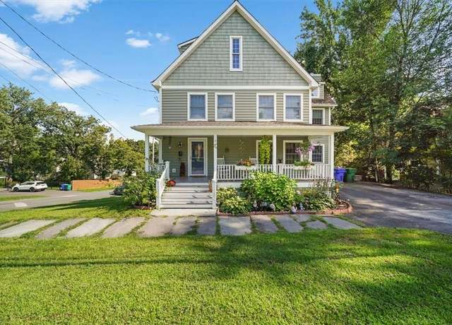 Property at 29 Golden Hill Ave, Goshen, NY 10924, 3 beds, 2 baths