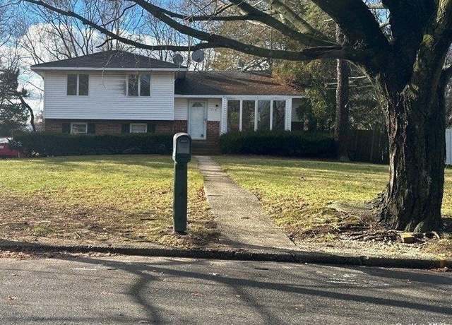 Property at 120 S Ketay Dr, East Northport, NY 11731, 4 beds, 2 baths
