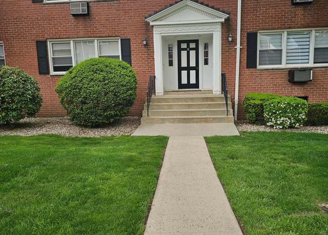 Property at 5 Oxford Ct #7815, Suffern, NY 10901, 2 beds, 1.5 baths