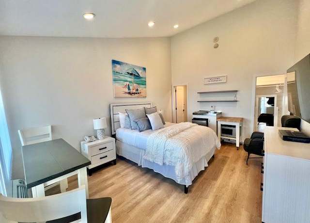 Property at 231 Dune Rd #919, Westhampton Beach, NY 11978, 1 bed, 1 bath