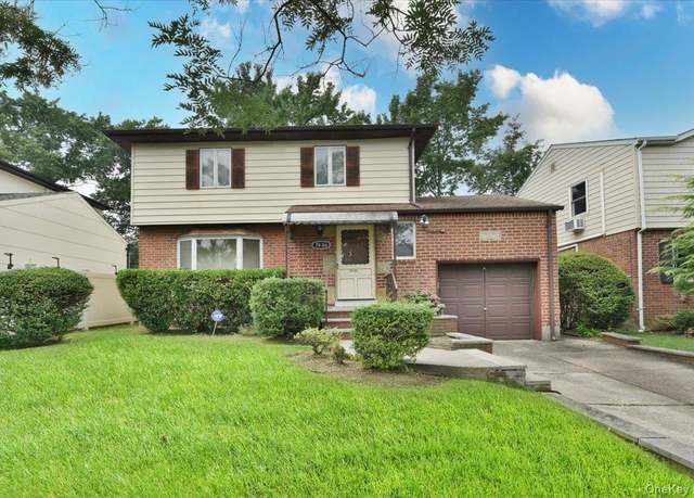 Property at 7906 214th St, Oakland Gardens, NY 11364, 4 beds, 3.5 baths