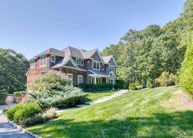Property at 6 Ocean View Pkwy, Southampton, NY 11968, 6 beds, 5.5 baths
