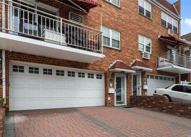 Property at 59-19 59th Dr, Maspeth, NY 11378, 7 beds, 6 baths