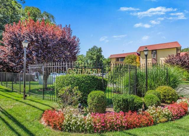 Property at 17 Granada Cres #1, White Plains, NY 10603, 2 beds, 1.5 baths