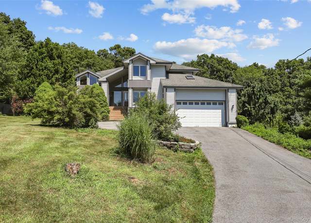 Property at 30 Eddy Rd, Verbank, NY 12585, 3 beds, 4 baths