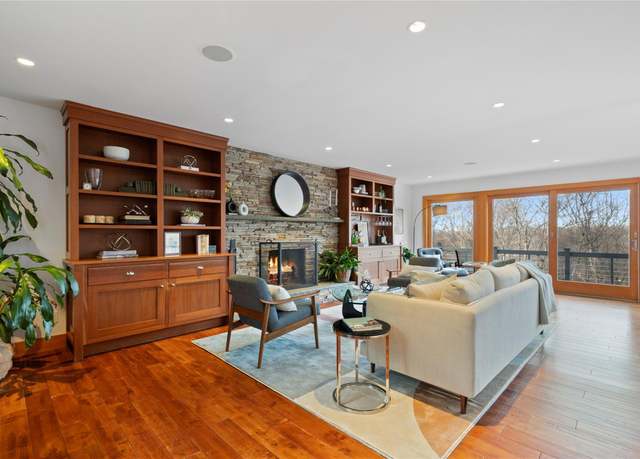 Property at 44 Riverview Rd, Irvington, NY 10533, 4 beds, 3.5 baths