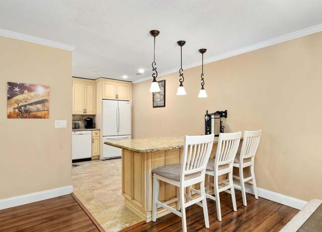 Property at 1016 Skyline Dr #1016, Coram, NY 11727, 3 beds, 2.5 baths