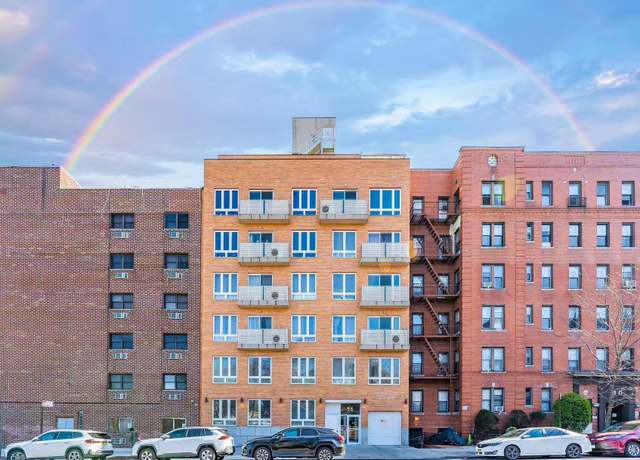 Property at 26 Avenue P Unit 2A, Brooklyn, NY 11204, 2 beds, 1 bath