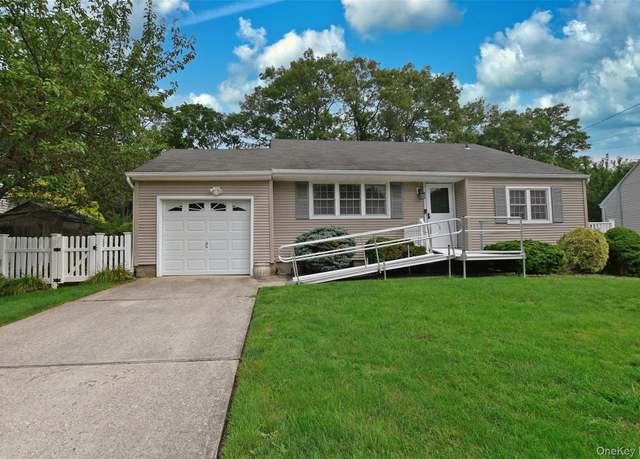 Property at 203 Sterling St, Port Jefferson Station, NY 11776, 3 beds, 1 bath