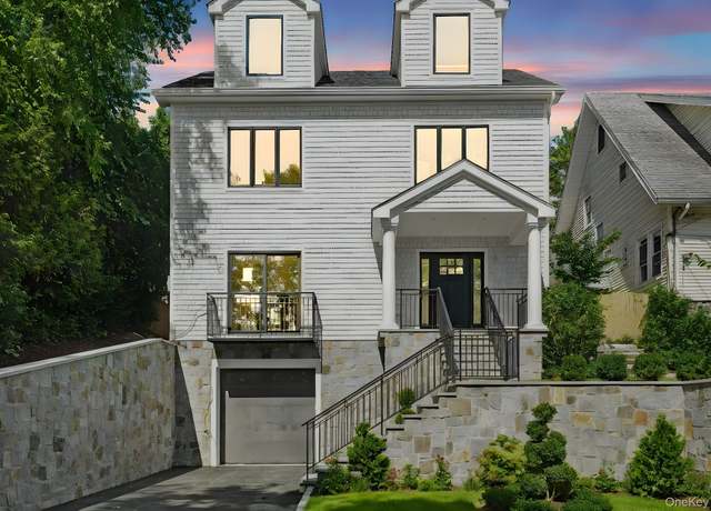 Property at 64 1/2 Exchange Pl, Port Chester, NY 10573, 4 beds, 2.5 baths