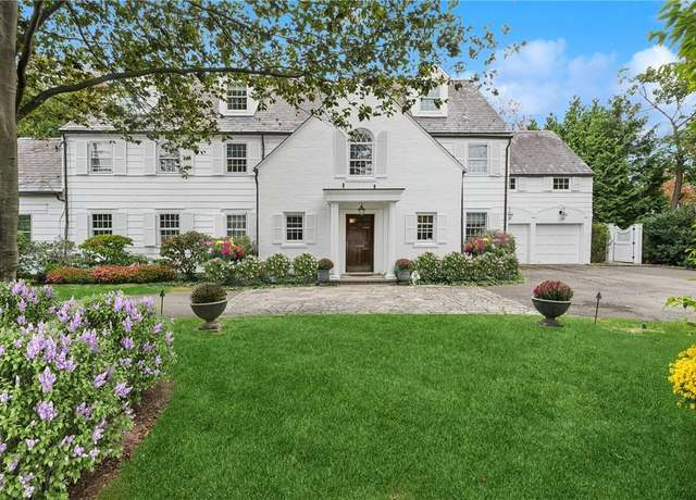 Property at 352 Pondfield Rd, Bronxville, NY 10708, 7 beds, 6 baths