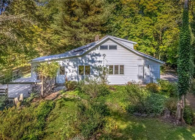Property at 197 Old State Route 32, Saugerties, NY 12477, 3 beds, 1.5 baths
