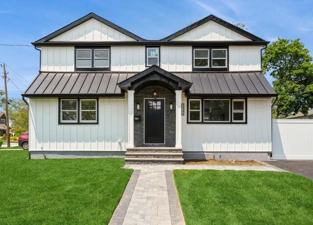 Property at 1541 Midian St, North Merrick, NY 11566, 5 beds, 3 baths