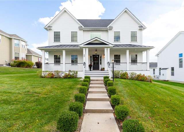 Property at 40 Bayberry St, Hopewell Junction, NY 12533, 4 beds, 4 baths