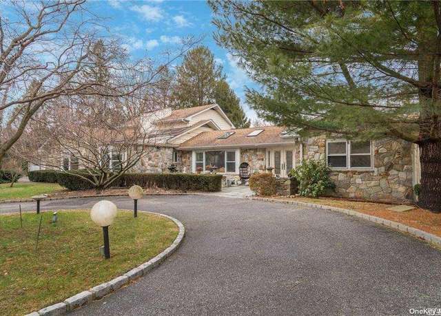 Property at 335 Jericho Tpke, Old Westbury, NY 11568, 5 beds, 4.5 baths