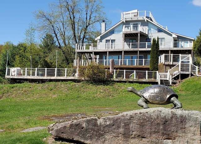 Property at 63 Grey Rd, Fallsburg, NY 12779, 9 beds, 5 baths
