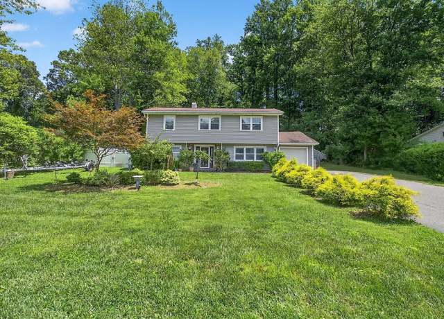 Property at 3324 Sycamore Ln, Yorktown Heights, NY 10598, 3 beds, 1.5 baths