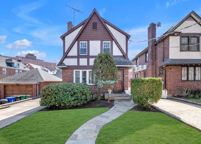 Property at 1242 Pawnee Pl, Bronx, NY 10461, 3 beds, 2 baths